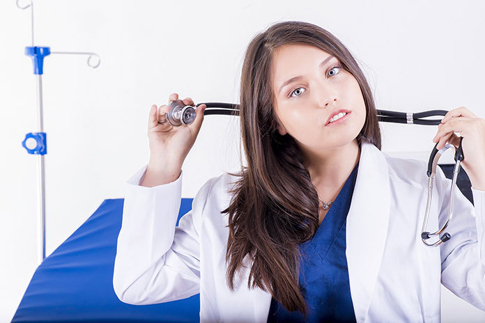 Kursy dla pielęgniarek – sprawdź, co musisz o nich wiedzieć