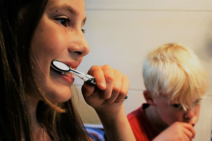 Dentysta, dieta i słodycze, czyli jak dbać o zęby
